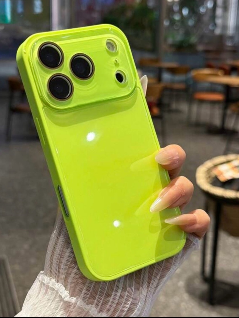 Brand New Neon Green Protective Camera Case for Cell Phones iPhone 17 Apple
